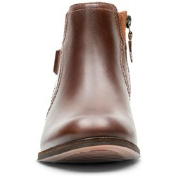 CLARKS - WOMENS MAYPEARL LILAC LOW BOOT - Picture 4 of 11